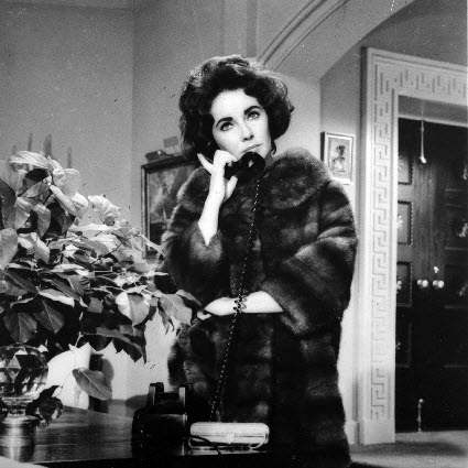 Elizabeth-Taylor-Butterfield-8-fur-coat