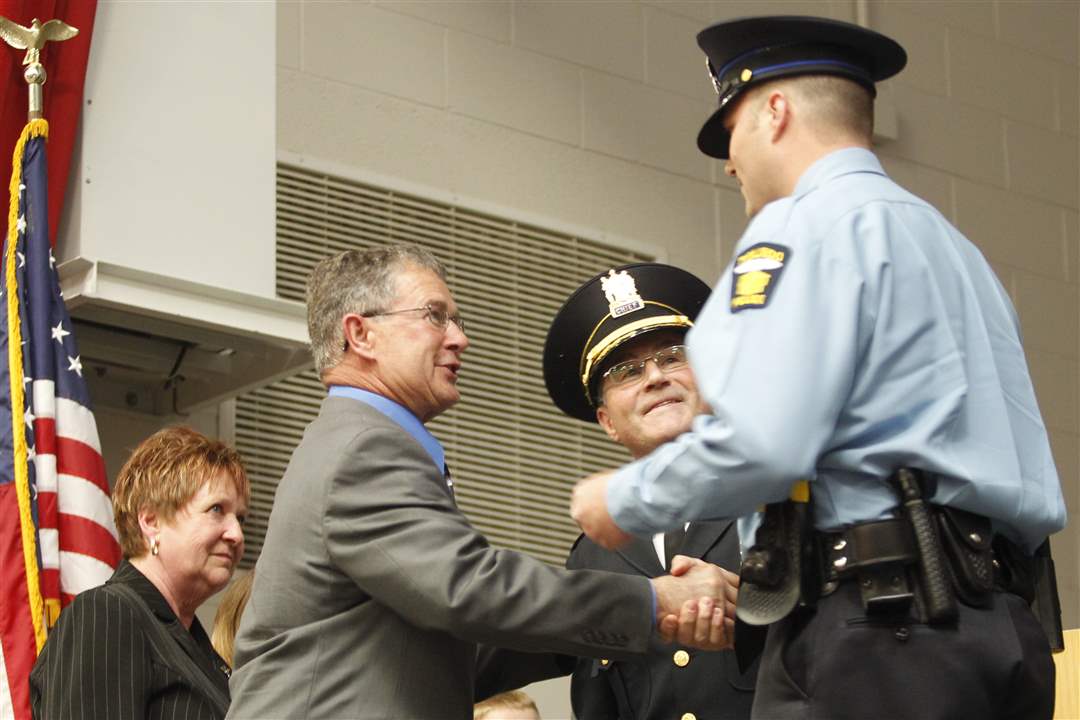 Police-Graduation-Dressel-Award-Benjamin-Woody