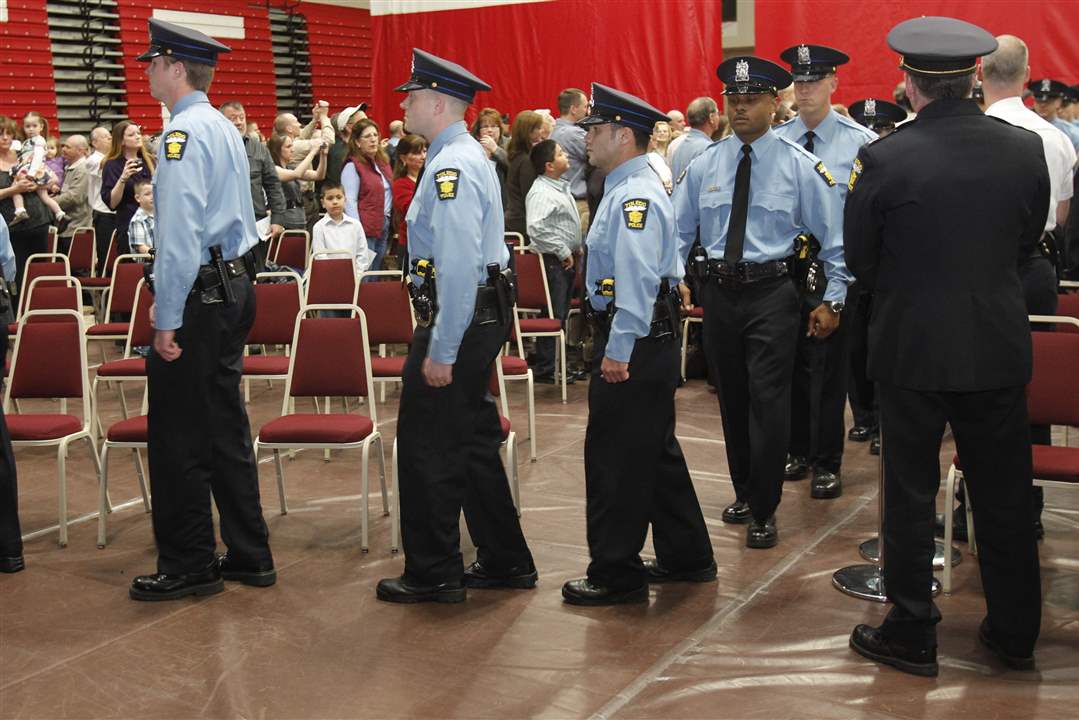 Police-Graduation-processional