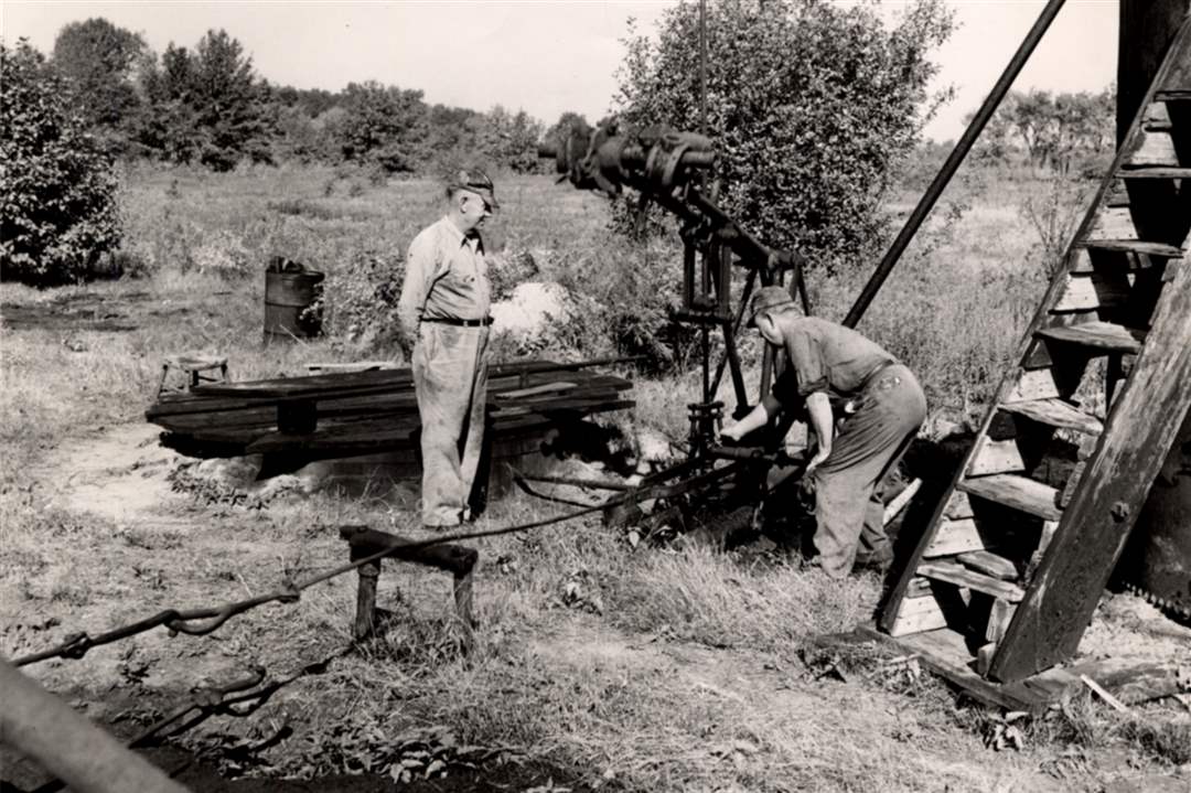oil-well-Rudolph-1952