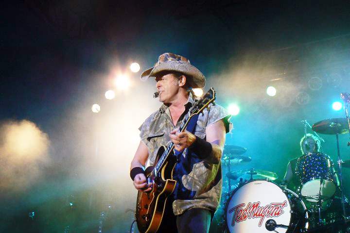 nugent-in-concert-at-fairgrounds-08-14-2011