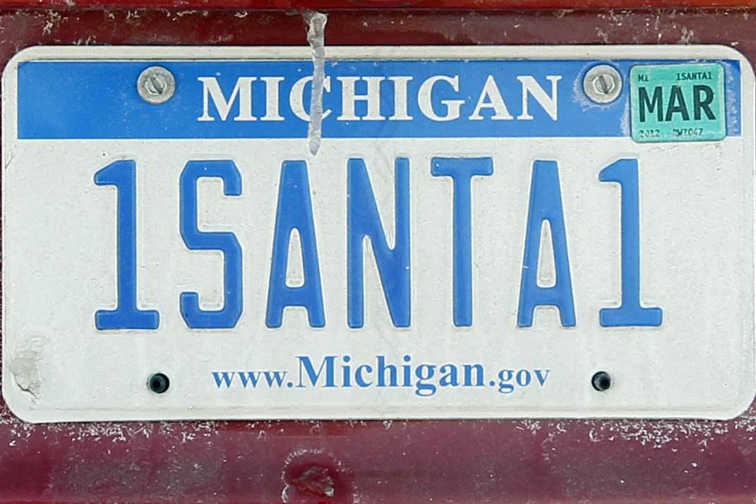 A-Michigan-plate-1Santa1