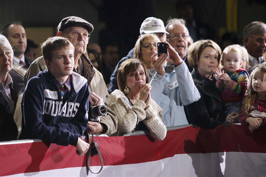 Romney-Toledo-American-Posts-crowd