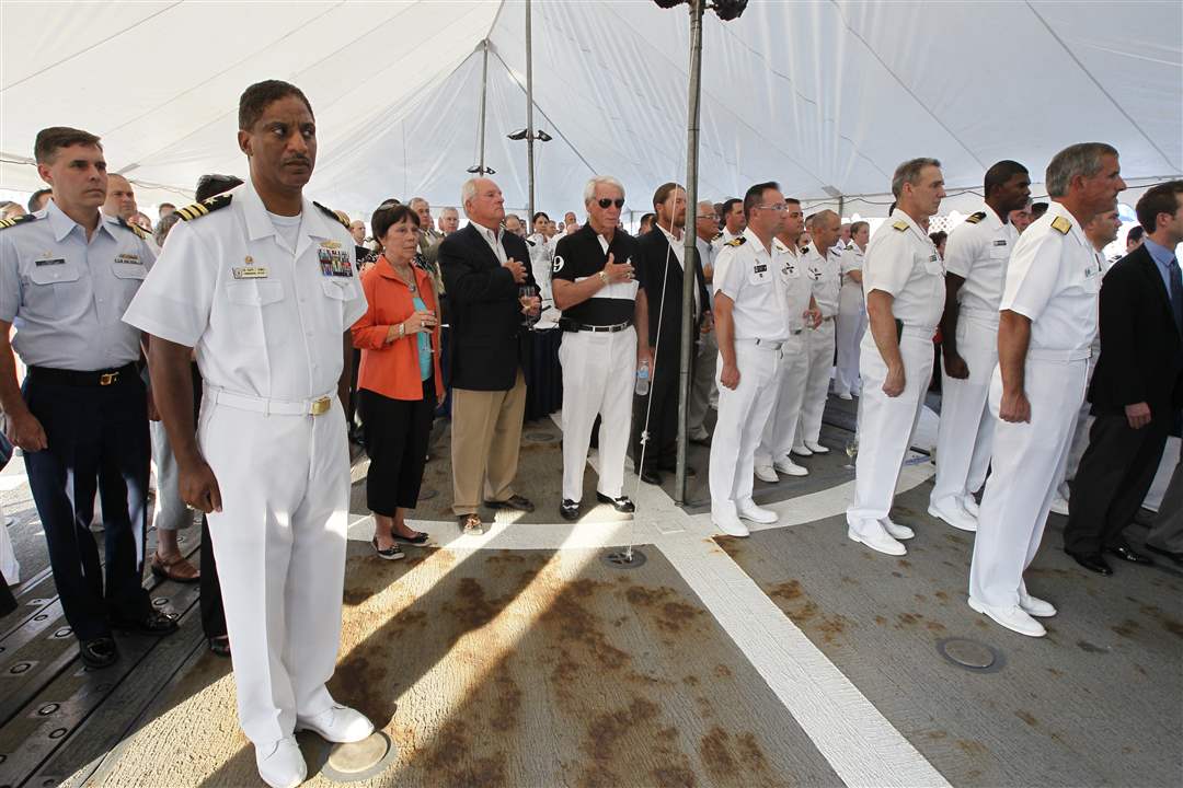 Navy-Week-De-Wert-Commander-Thomas-National-Anthem