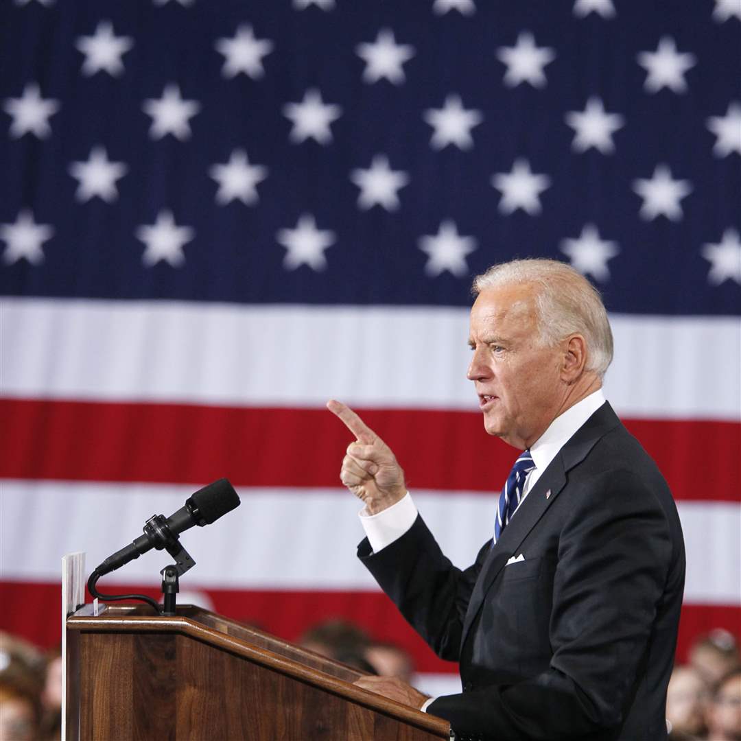 CTY-biden05p-lectern