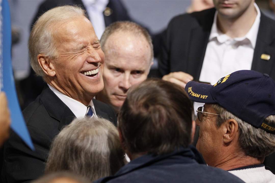 CTY-biden05p-leaving