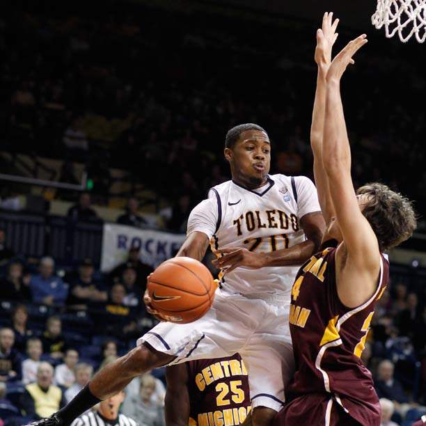 University-of-Toledo-guard-Julius-Brown-20-goes-to-the-net-against