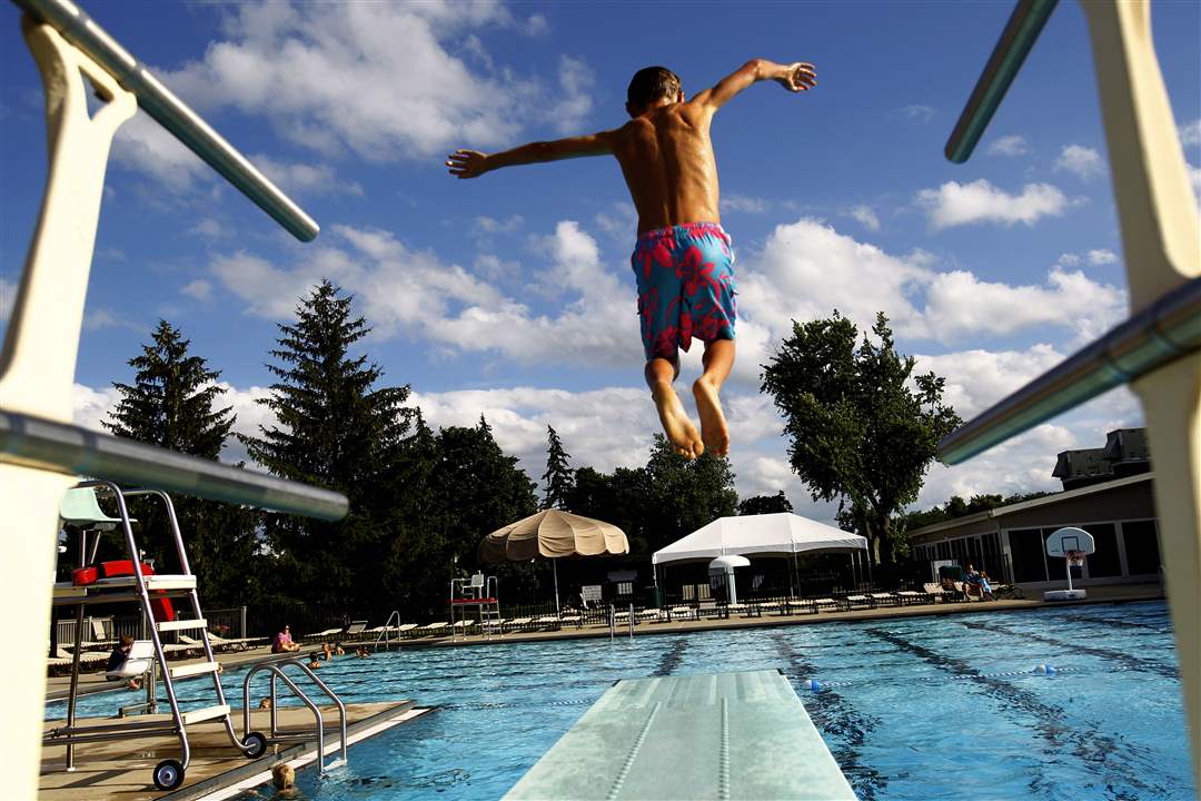 SOC-kids29p-kenny-biggs-jump