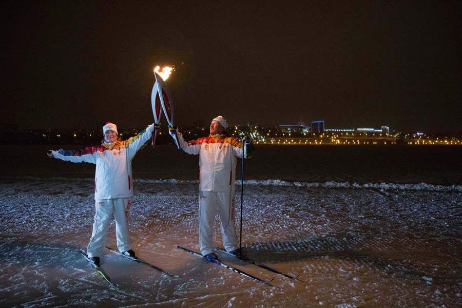 Russia-Olympics-Sochi-Torch-Relay-tikhonova-nikitin