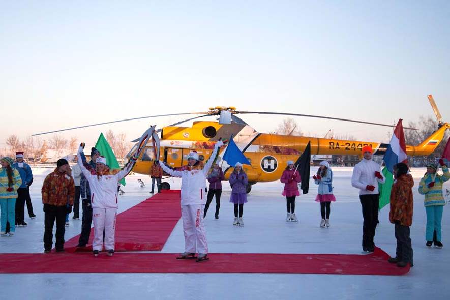 Russia-Sochi-Torch-Relay-Vysokova-and-chirtsova-on-jan-3