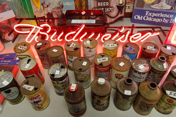 Beer-can-collection-Budweiser