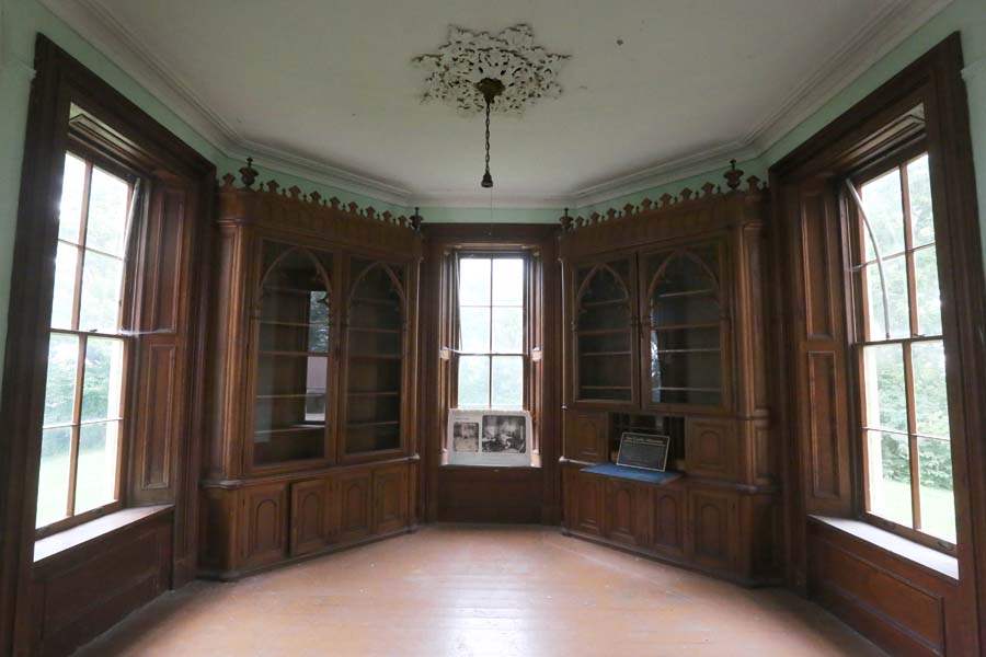 CASTLE26-library