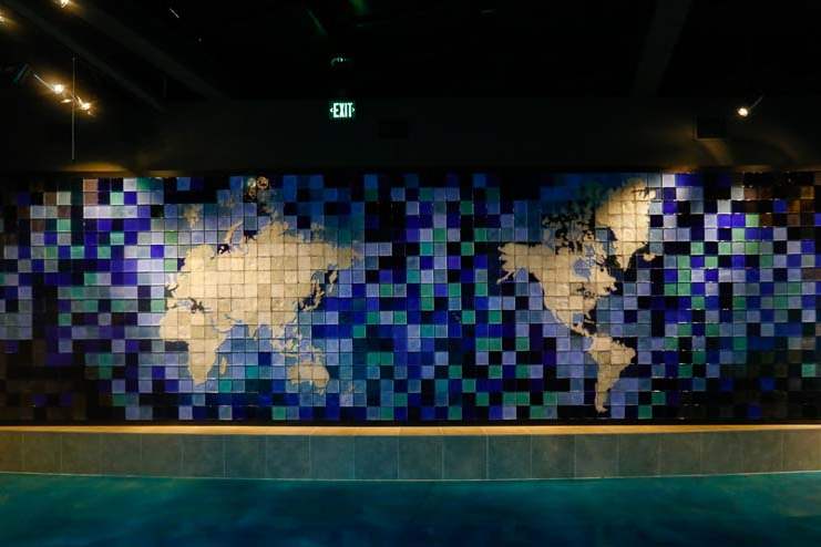 FEA-aquarium06p-oceans-glass-tile