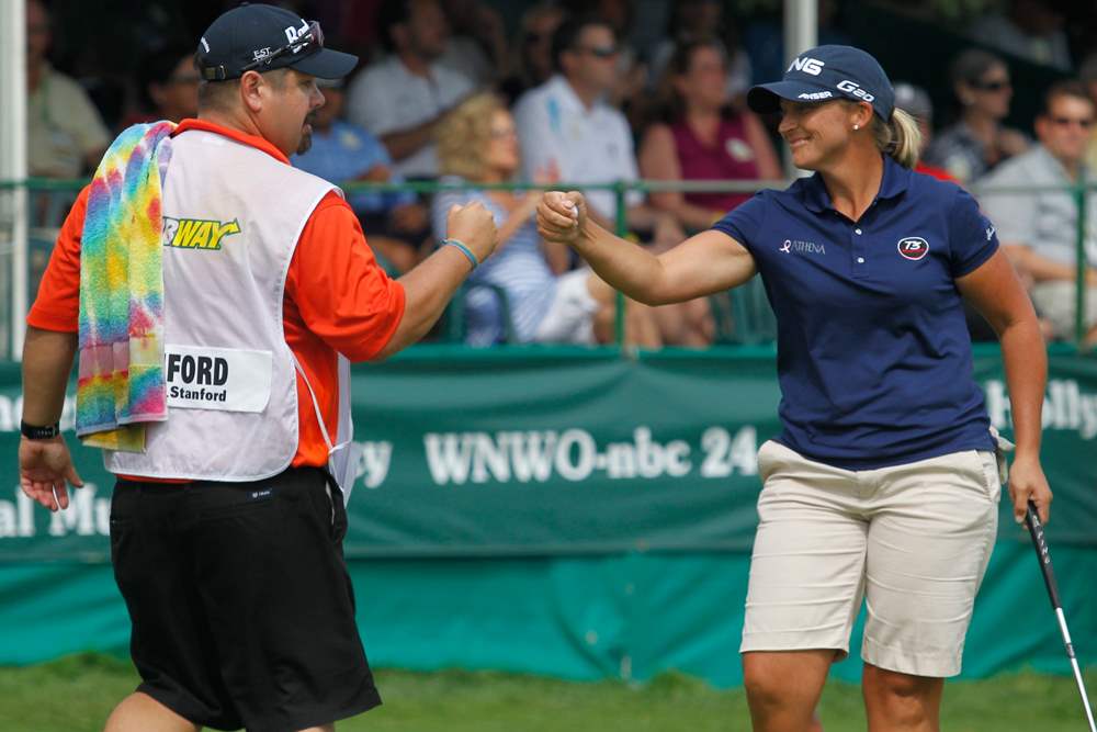 Angela-Stanford-fist-bumps